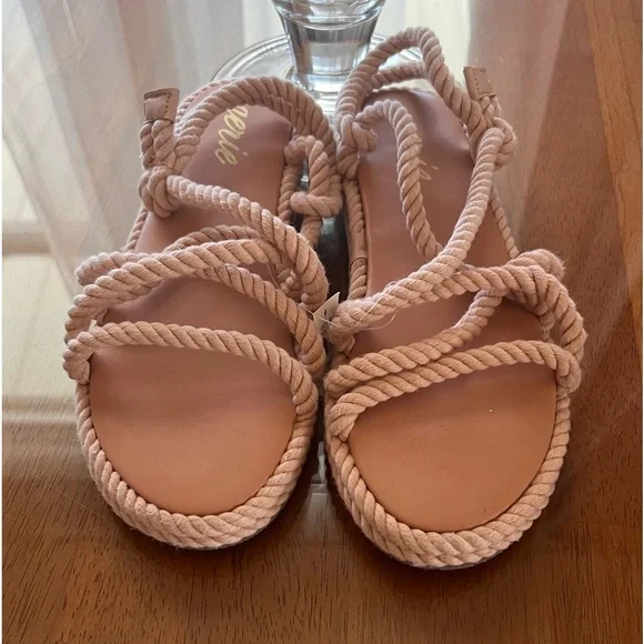 Aerie Rope Sandal Blush Pink Size 8 NWT - Picture 1 of 9